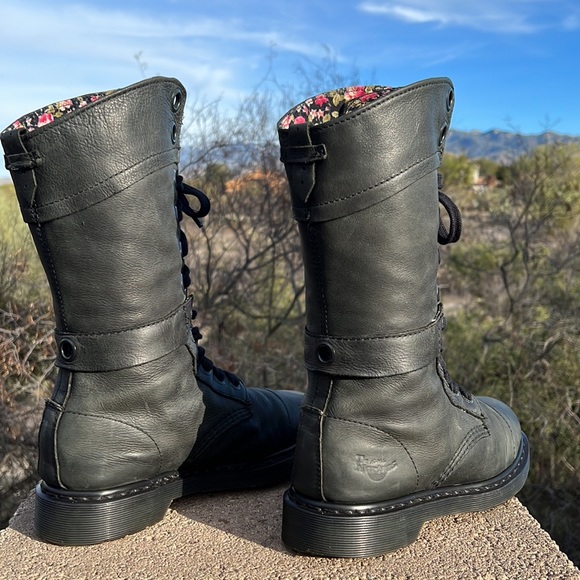 Dr. Martens Mirage Floral Triumph 1914 Tall Boots - Picture 6 of 17